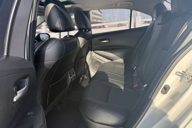 Used Toyota Corolla 2021 Dual-Motor 1.8L E-CVT Elite Edition