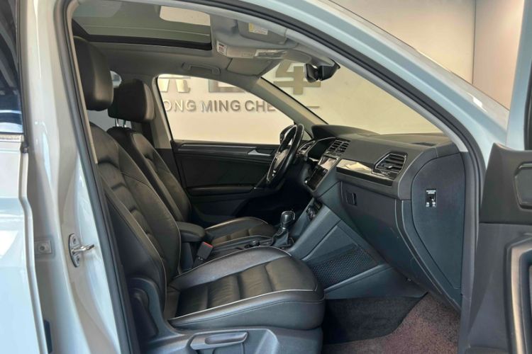 Used Volkswagen Tiguan 2018 330TSI All-Wheel-Drive Innovation Model
