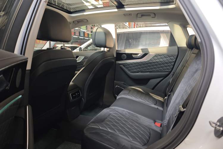 Used Hongqi HS5 2019 2.0T Smart Connect Flagship Edition
