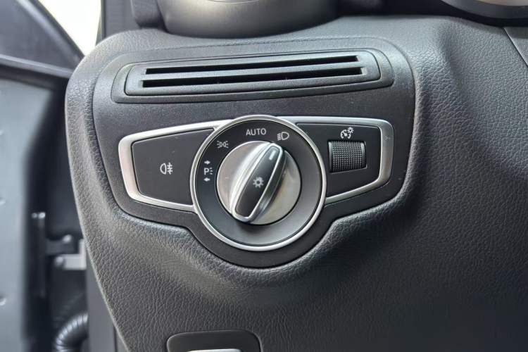 Used Mercedes-Benz GLC Coupe 2020 GLC 300 4MATIC Coupe SUV