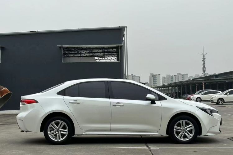 Used Toyota Levin 2019 185T CVT Luxury Edition China VI Standard
