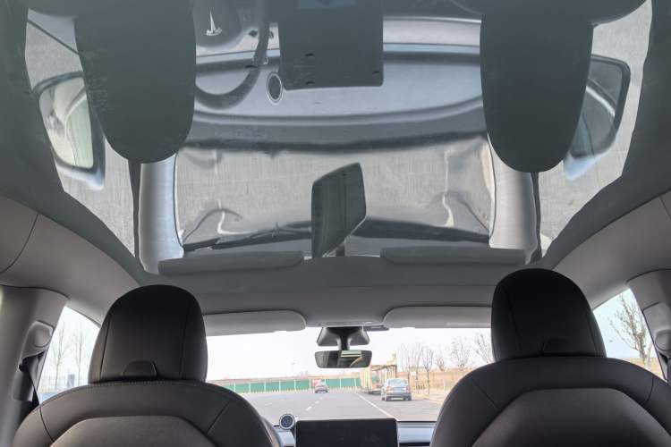 Used Tesla Model Y 2021 Standard Range Rear-Wheel Drive Version