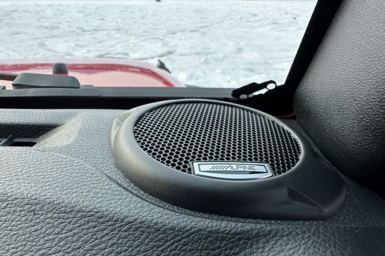 Used  Wrangler 2015 3.6L Rubicon Two-Door Comfort Edition
