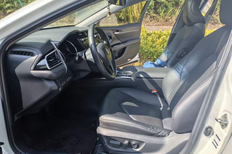 Used Toyota Camry 2019 Revised Version 2.5G Luxury Edition
