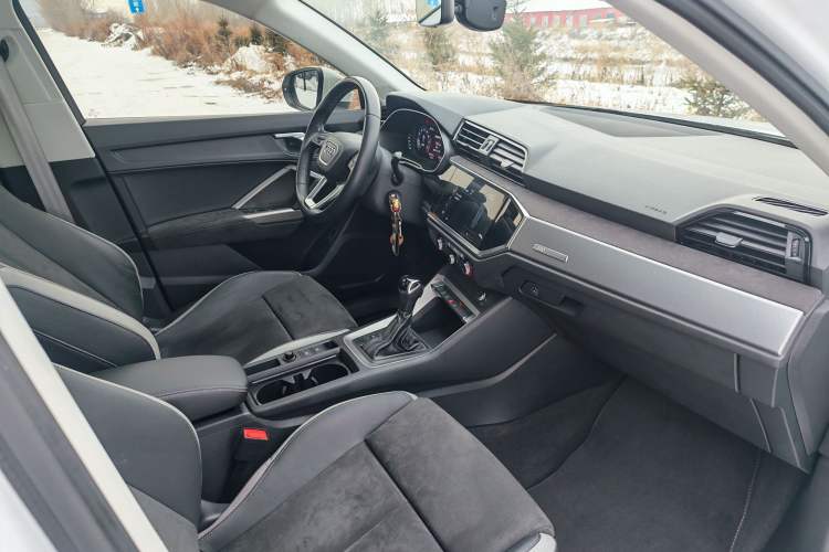 Used Audi Q3 2020 35 TFSI Ambition Dynamic Edition
