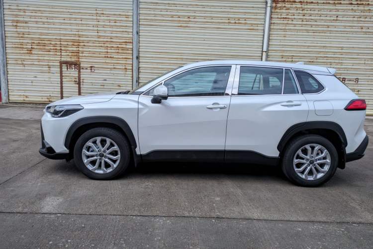 Used Toyota FRONTLANDER 2024 2.0L CVT Leading Edition
