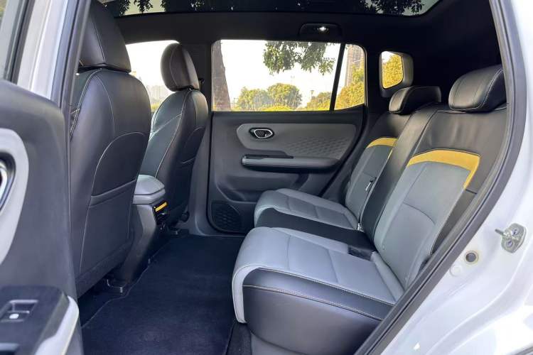 Used AION Y 2022 70 Intelligent Edition Lithium Iron Phosphate
