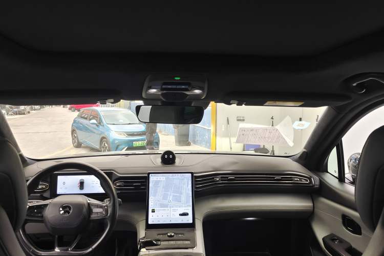 Used Nio ES6 2019 430 km Performance Version
