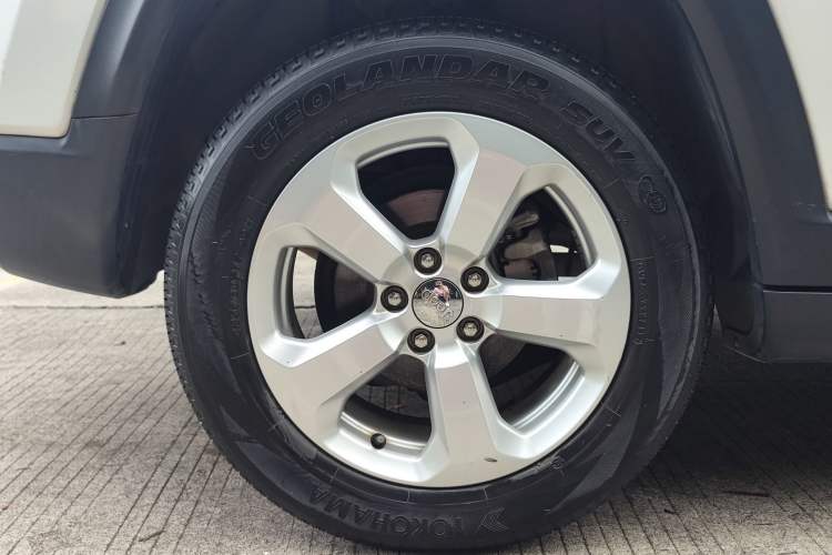 Used  Compass 2017 200T Automatic Family Edition
