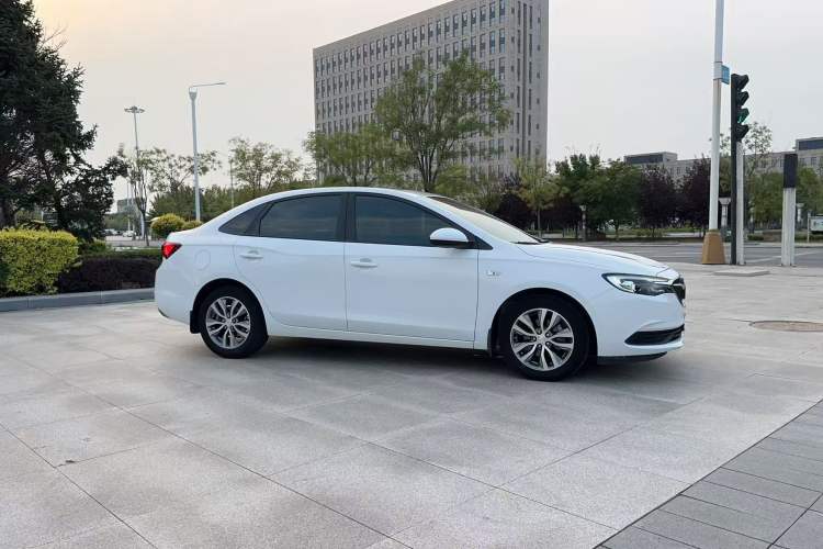 Used Buick GT 2021 Revised Version 1.3T Automatic Mild Hybrid Elite Edition
