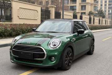 Used MINI MINI 2021 1.5T COOPER Artist
