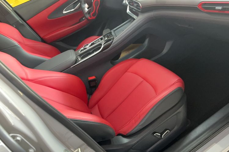 Used Changan UNI-T 2020 1.5T Flagship Version
