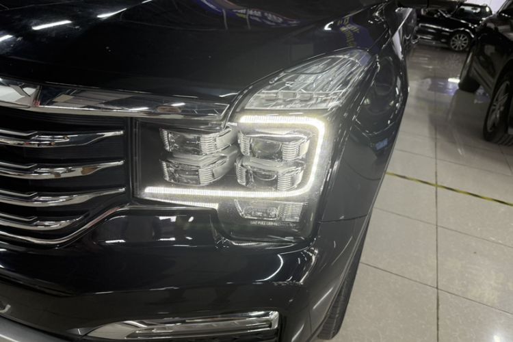 Used GAC Trumpchi GS8 2017 320T Two-Wheel Drive Luxury Smart Connectivity Version (7 Seats)
