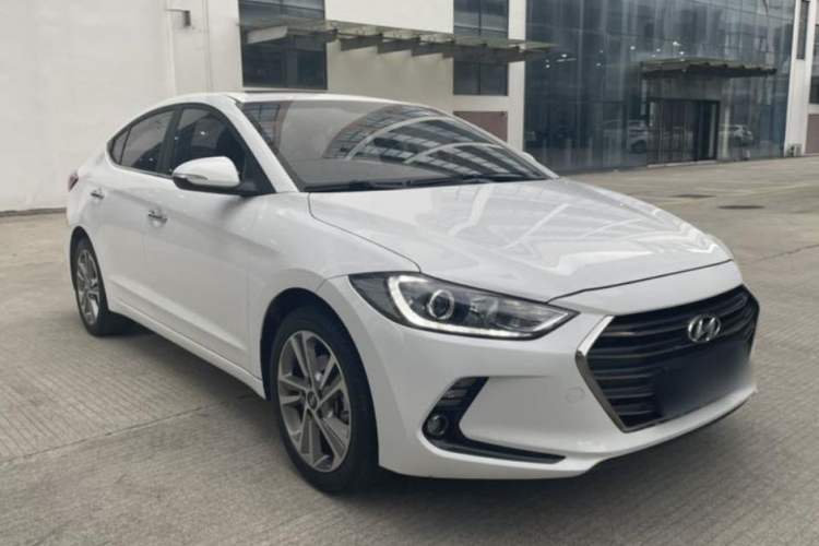 Used Hyundai Elantra 2016 1.6L Automatic ZhiXuan – Elite Version
