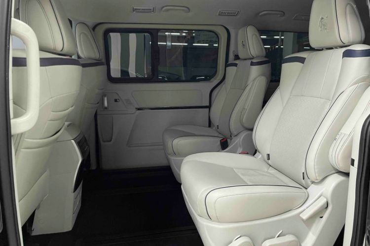 Used FORTHING M7 2022 Lingjue Model 2.0T Automatic Executive Edition
