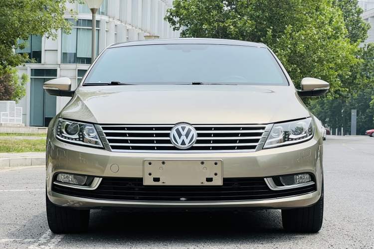 Used Volkswagen FAW-Volkswagen CC 2015 2.0 TSI Luxury Model
