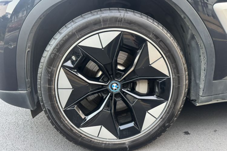 Used BMW iX3 2021 Leading Type
