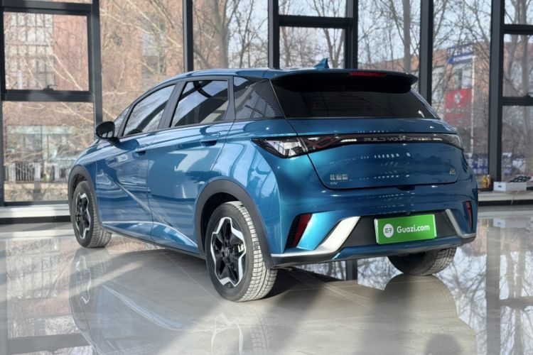 Used BYD Dolphin 2021 405 km Fashion Edition
