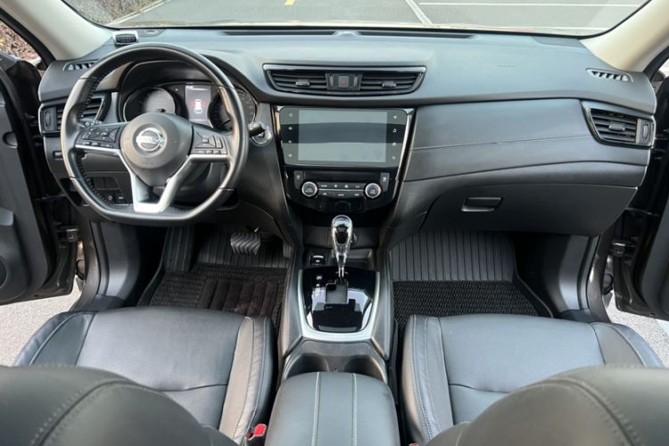 Used Nissan X-Trail 2021 2.0L CVT 2WD XL Premium Commemorative Edition
