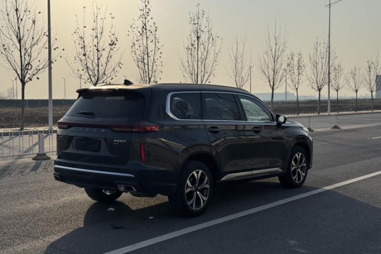 Used  Lanyue 2022 Explore Edition 400T Four-Wheel Drive Star Edition 5 Seats
