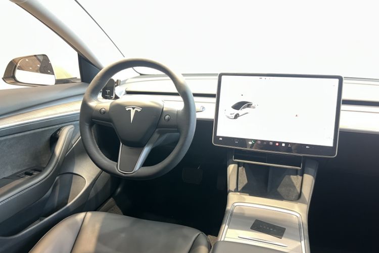 Used Tesla Model 3 2021 Standard Range Rear-Drive Upgraded Version

