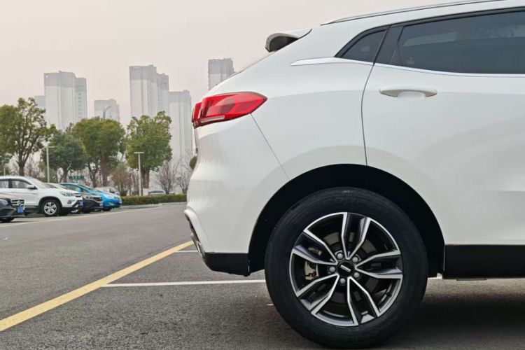 Used Wey VV5 2021 1.5T Two-Wheel Drive Smart Pioneer