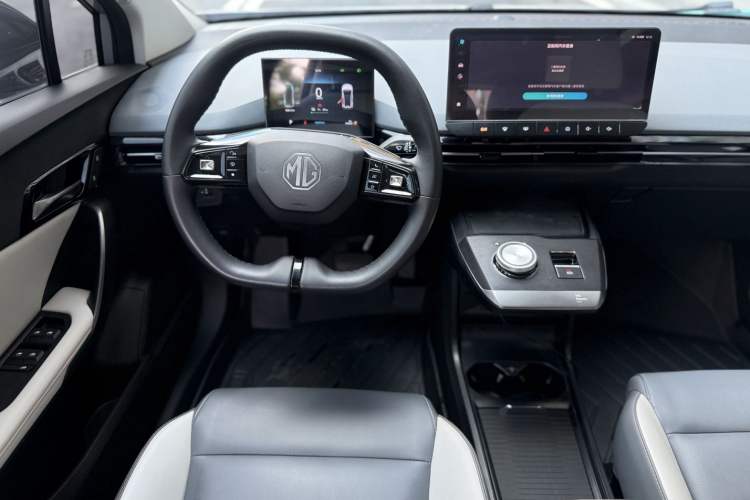 Used MG 4 EV 2023 415 km Range Sea-Faring Champion Edition
