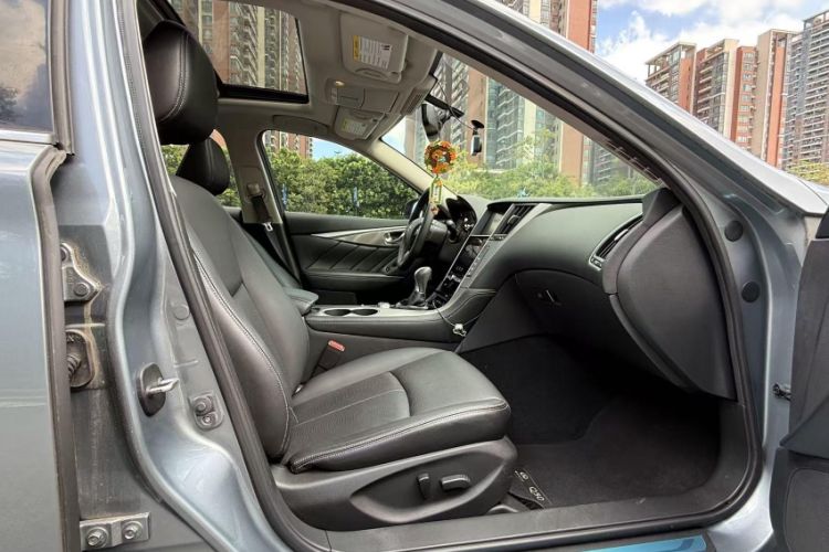 Used Infiniti Q50L 2015 2.0T Enjoyment Edition
