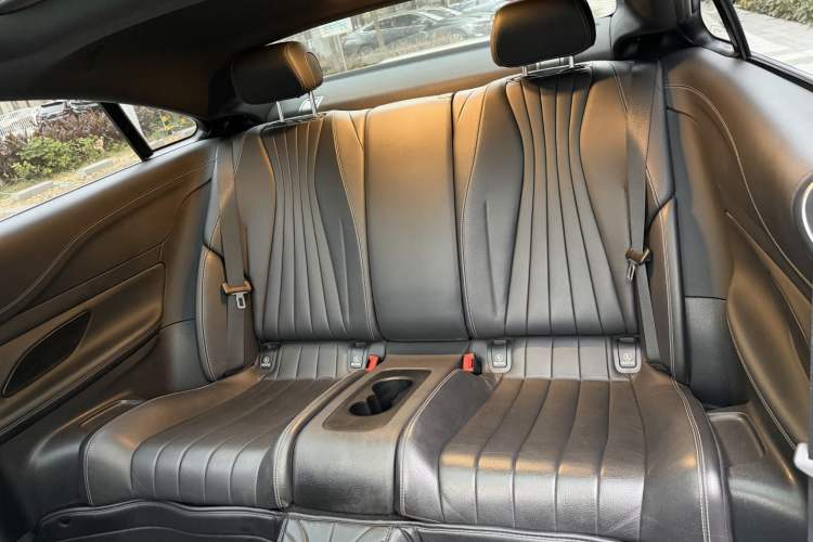 Used Mercedes-Benz E-Class 2021 Facelift E 260 4MATIC Coupe