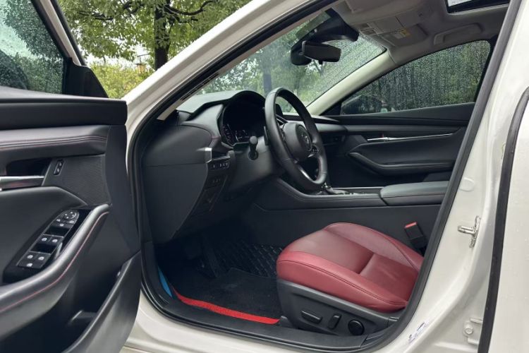 Used Mazda Mazda 3 Axela 2023 2.0L Automatic Zhiyao Edition
