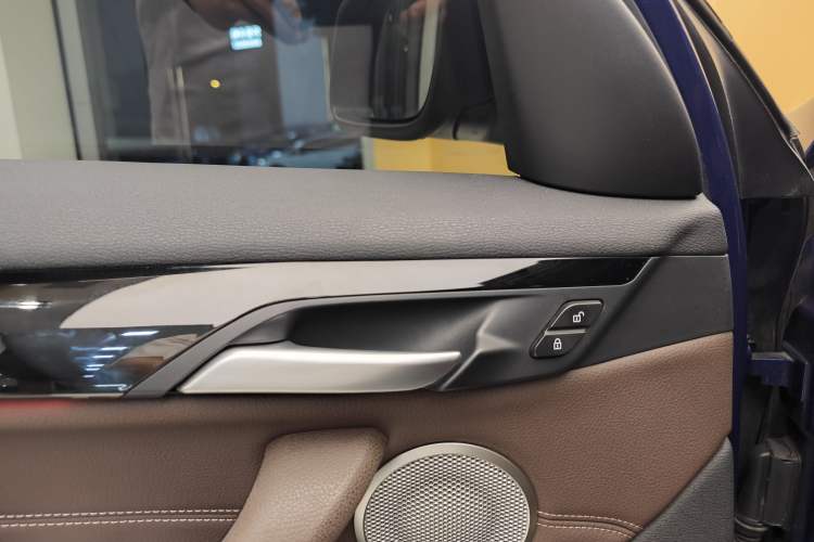 Used BMW X1 2021 sDrive25Li Leading Model
