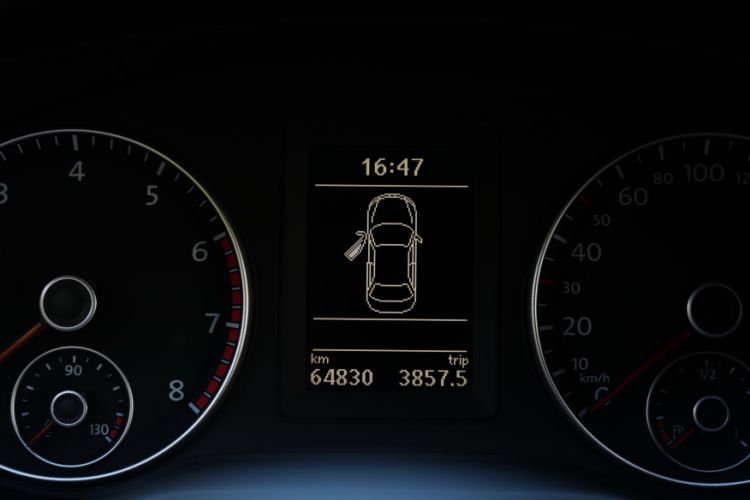 Used Volkswagen Sagitar 2013 2.0 TSI GLI
