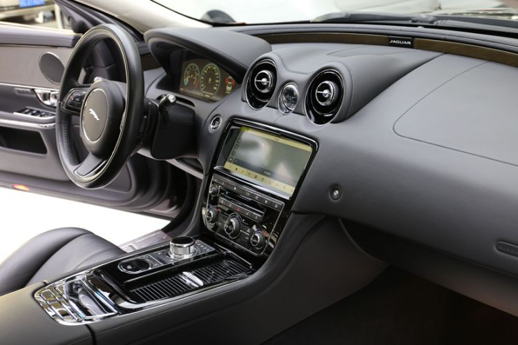 Used Jaguar XJ 2018 XJL 3.0 SC Two-Wheel-Drive Elegant Business Edition