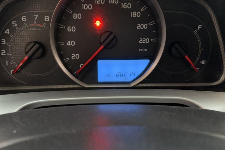 Used Toyota RAV4 2019 2.0L CVT Two-Wheel Drive Luxury Version China VI Standard