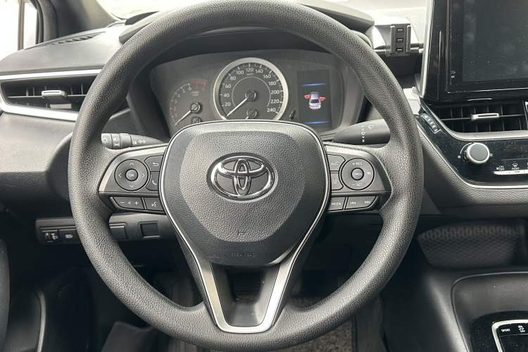 Used Toyota Levin 2022 185T CVT Luxury Edition
