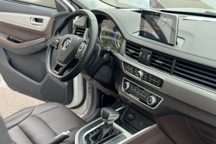 Used FORTHING Joyear X5 2017 1.6L CVT Luxury Model
