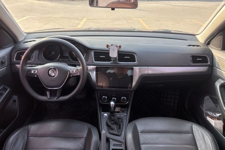 Used Volkswagen Lavida 2017 1.6L Automatic Comfort Edition