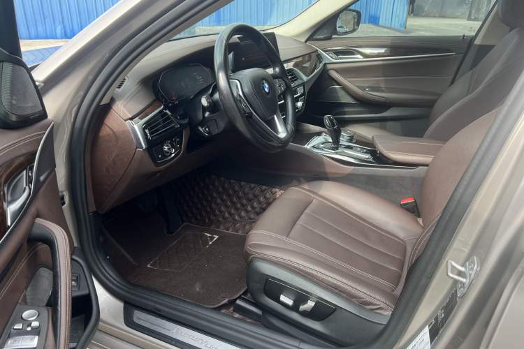 Used BMW 5 Series 2020 525Li Luxury Package
