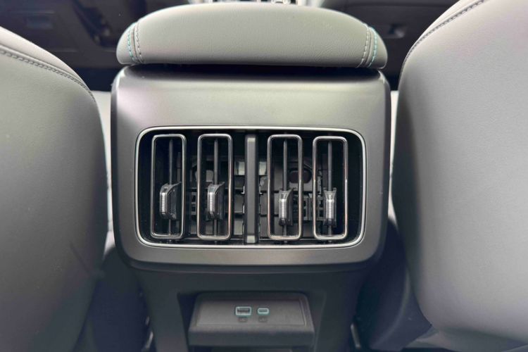 Used BYD Song L DM-i 2025 Intelligent Driving Version 160 km Excellence Edition