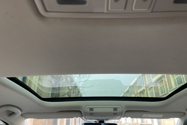 Used Volkswagen Golf 2017 230TSI Automatic Luxury Million-Vehicle Commemorative Edition
