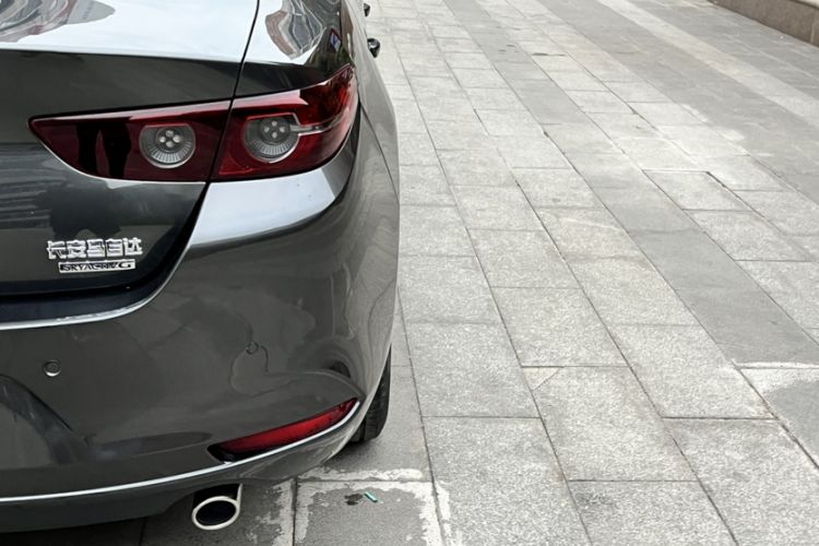 Used Mazda Mazda 3 Axela 2021 2.0L Automatic Zhiqing Edition
