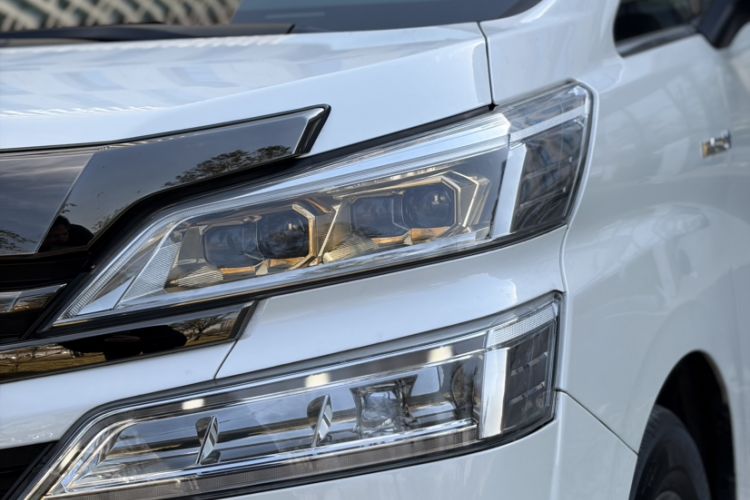 Used Toyota Vellfire 2020 Dual-Engine 2.5L HV Prestige Edition
