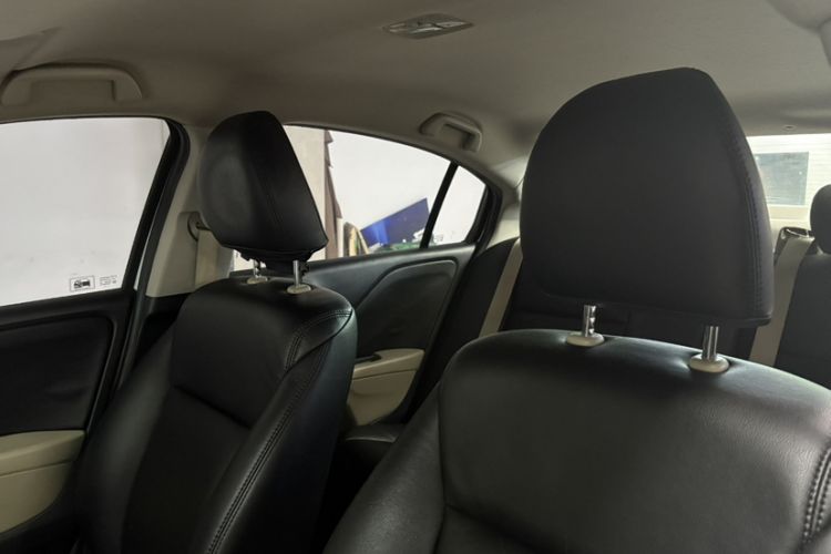 Used Honda City 2015 1.5L CVT Comfort Version
