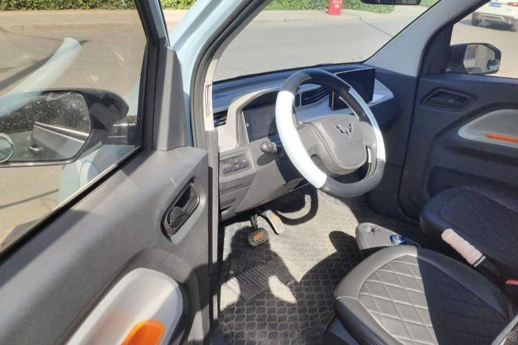 Used Wuling Hongguang MINIEV 2020 Freedom Version Lithium Iron Phosphate