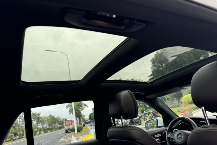 Used Mercedes-Benz GLC 2018 Facelifted GLC 260 4MATIC Dynamic Edition
