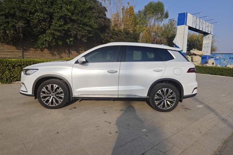 Used BYD Song Pro New Energy 2019 EV High-Power Long-Range Flagship Model
