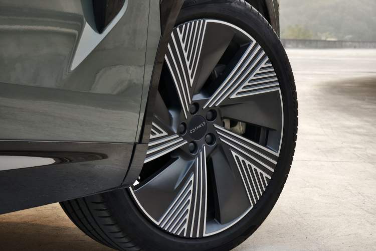 Used Lynk & Co 08 EM-P 2023 220km All-Wheel-Drive Performance Halo
