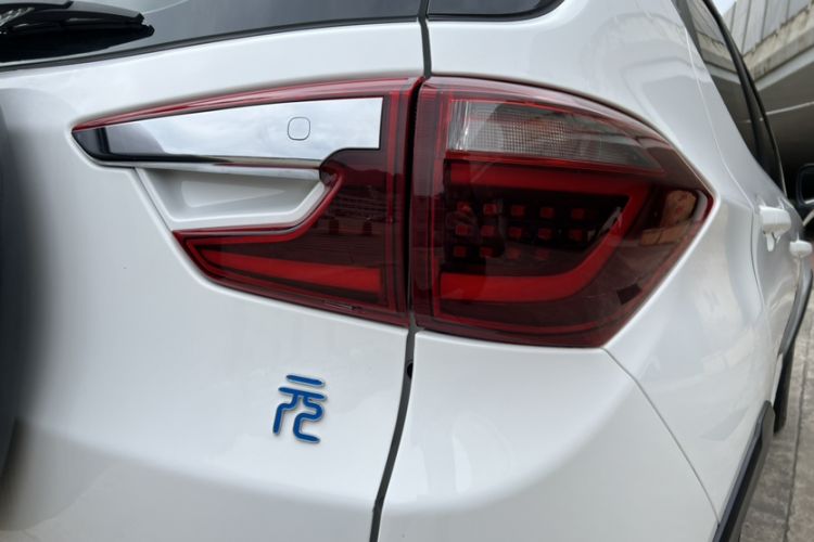 Used BYD Yuan New Energy 2019 EV360 Smart Connect Elite Model
