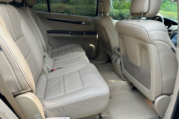 Used Mercedes-Benz R-Class 2017 R 320 4MATIC Business Edition Prestige Model