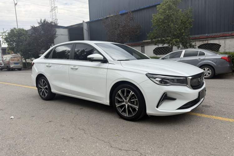 Used Geely Auto Emgrand 2022 4th Generation 1.5L CVT Flagship Model
